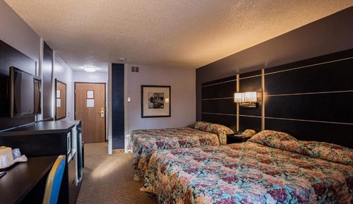 Standard Room, 2 Queen Beds, Non Smoking