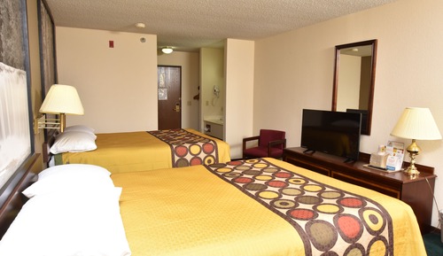 Room, 2 Queen Beds, Smoking