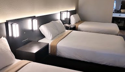 Family Room, Multiple Beds, Non Smoking, Non-Accessible