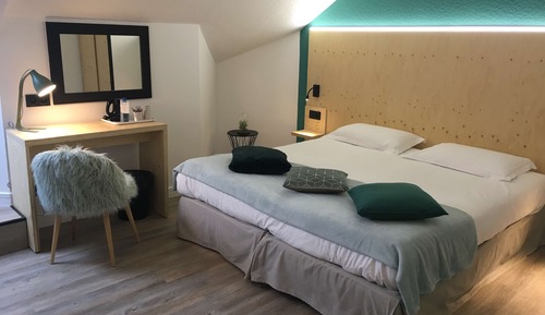 Family Room, 1 King Bed, Non Smoking
