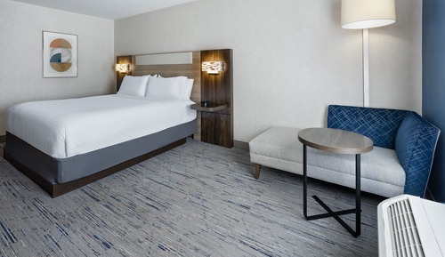 Standard Room, 1 King Bed
