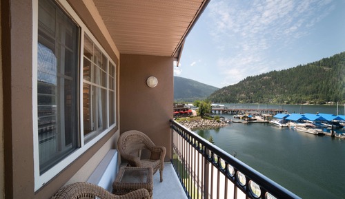 Suite, 1 King Bed, Non Smoking, Balcony