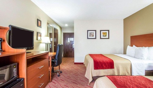 Standard Room, 2 Queen Beds, Non Smoking