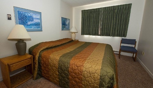 Condo, 3 Bedrooms