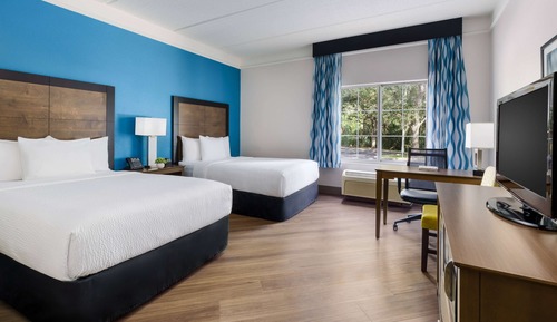 Room, 2 Double Beds, Accessible, Non Smoking (Mobility/Hearing, Roll-In Shower)