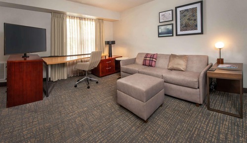 Room, 1 Queen Bed with Sofa bed, Accessible (Hearing)