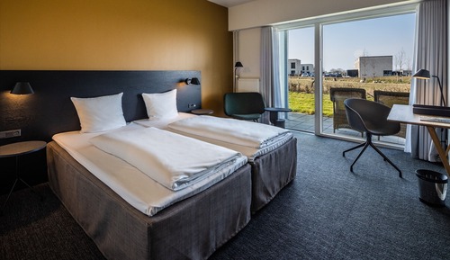 Standard Room, Partial Sea View