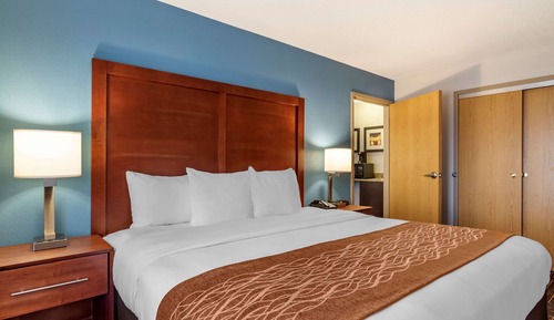 Suite, 1 King Bed, Non Smoking, Hot Tub
