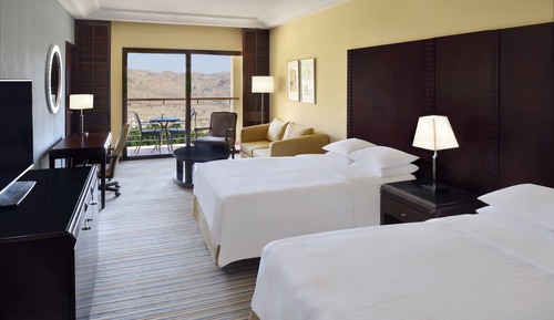 Studio Suite, 2 Queen Beds, Non Smoking, Sea View (Balcony)