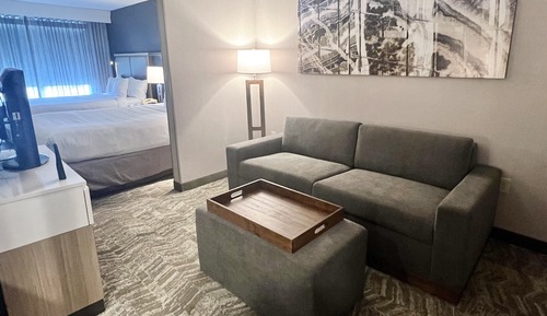 Suite, Multiple Beds, Non Smoking (Mobility/Hearing Accessible, Tub)
