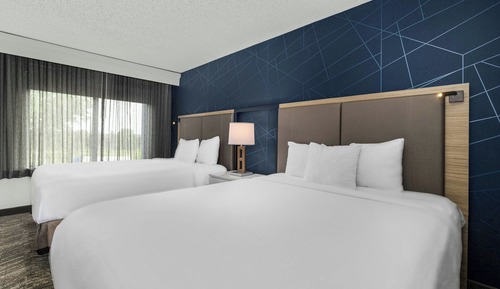 Suite, Multiple Beds