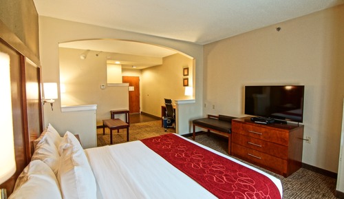 Suite, 1 King Bed, Non Smoking, Jetted Tub