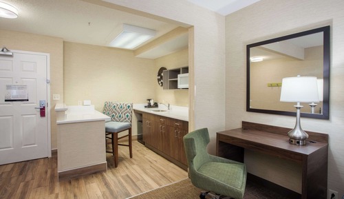 Deluxe Room, 1 King Bed, Refrigerator & Microwave