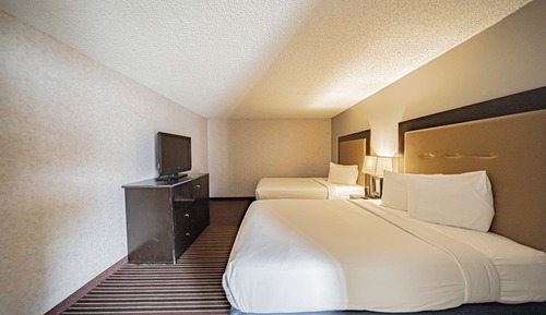 Standard Room, 2 Queen Beds, Non Smoking