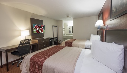 Deluxe Room, 2 Queen Beds, Non Smoking