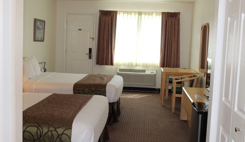 Room, 2 Queen Beds, Non Smoking (Pet Friendly)