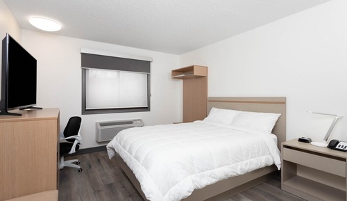 Room, 1 Queen Bed, Non Smoking