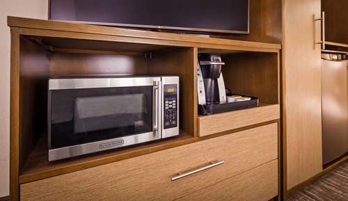 Suite, 1 King Bed, Non Smoking, Kitchenette (with Sofabed)
