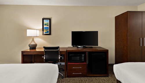 Family Suite, 2 Queen Beds, Non Smoking
