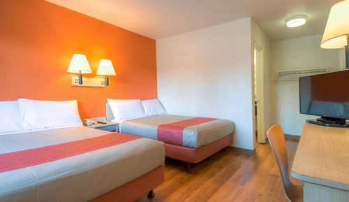 Deluxe Room, 2 Double Beds, Non Smoking, Refrigerator