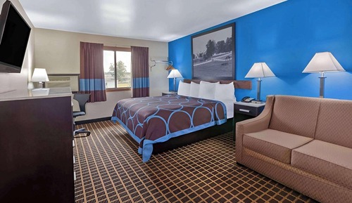 Suite, 1 King Bed with Sofa bed, Non Smoking