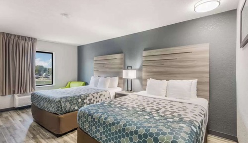Room, 2 Queen Beds