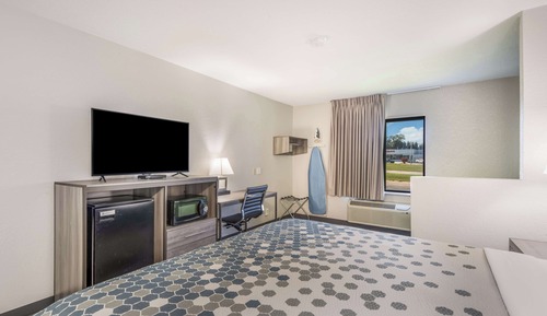 Suite, 1 King Bed