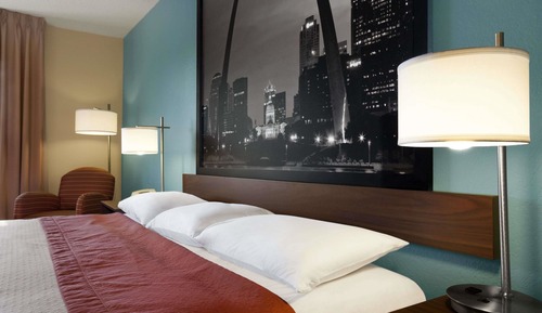 Standard Room, 1 Queen Bed, Accessible, Non Smoking (Mobility)