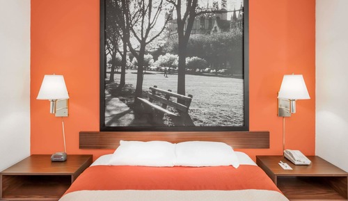 Room, 1 Queen Bed, Accessible, Non Smoking (Mobility)