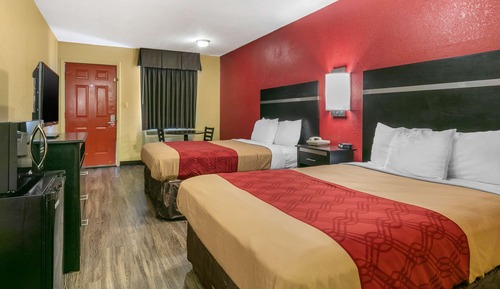 Standard Double Room, 2 Double Beds, Smoking
