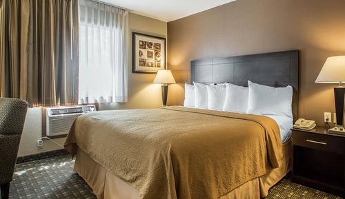 Standard Room, 1 King Bed, Non Smoking