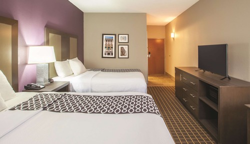 Room, 2 Queen Beds, Non Smoking