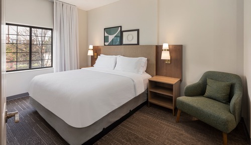 Suite, 1 Bedroom, Kitchen