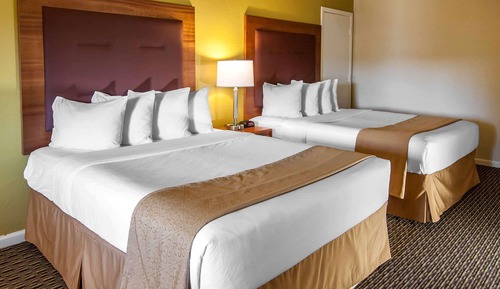 Standard Room, 2 Queen Beds, Non Smoking