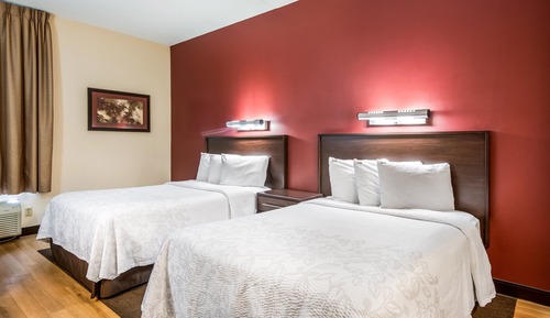 Standard Room, 2 Queen Beds (Smoke Free)