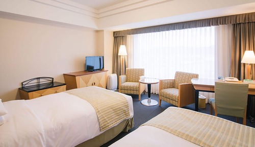 Standard Twin Room, Non Smoking (High Floor)