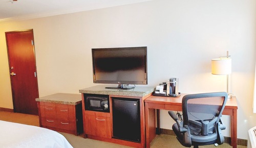 Standard Room, 1 King Bed, Mobility Accessible (Mobility, Access Tub)