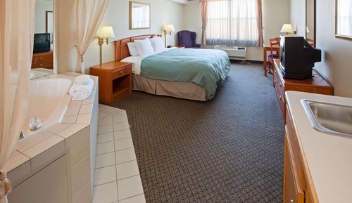 Suite, 1 King Bed, Non Smoking, Jetted Tub