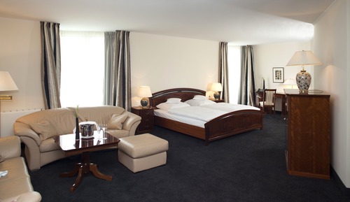 Suite (with private sauna)