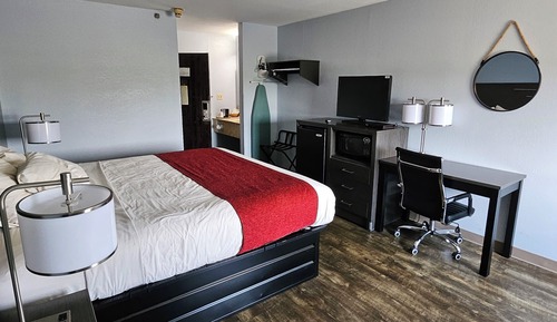 Classic Room, 1 King Bed