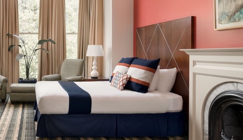 Basic Room, 1 Queen Bed (Grand Room (Queen))