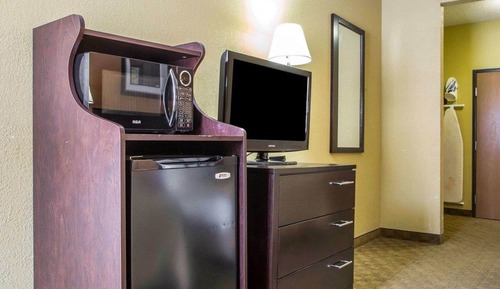 Standard Room, 2 Queen Beds, Non Smoking