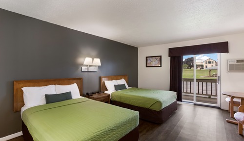 Standard Room, 2 Double Beds, Non Smoking