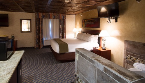 Presidential Studio Suite, Hot Tub