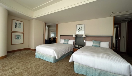(High Floor)Yokohama Floor Grand Corner Suite Twin Bay View, Non-Smoking