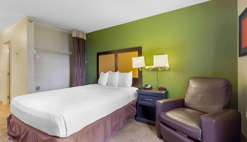 Studio, 1 Queen Bed, Non Smoking