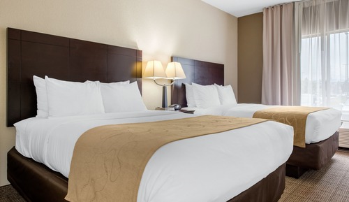 Suite, Multiple Beds, Non Smoking (2 Queen Beds and Sleeper Sofa)