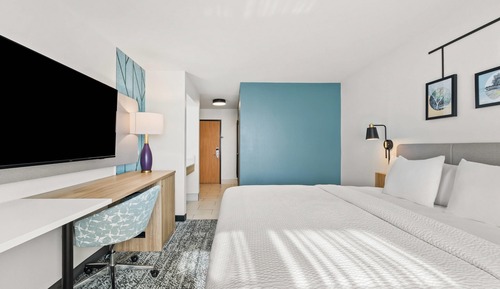 Room, 1 King Bed, Accessible, Non Smoking