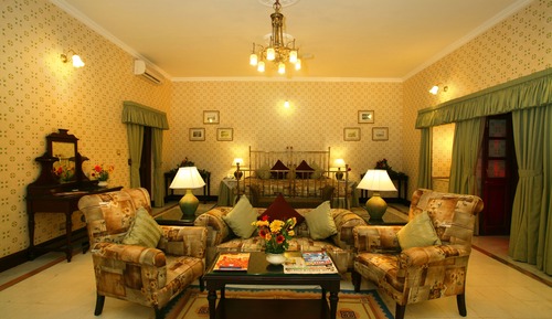 Deluxe Room, Multiple Beds, Courtyard View