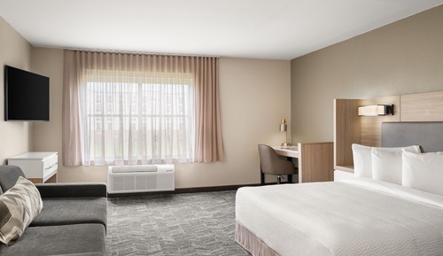Suite, 1 King Bed with Sofa bed, Non Smoking (Mobility/Hearing Accessible, Tub)